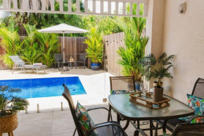 Tropical 2 BR, 2 Bath Villa with private pool